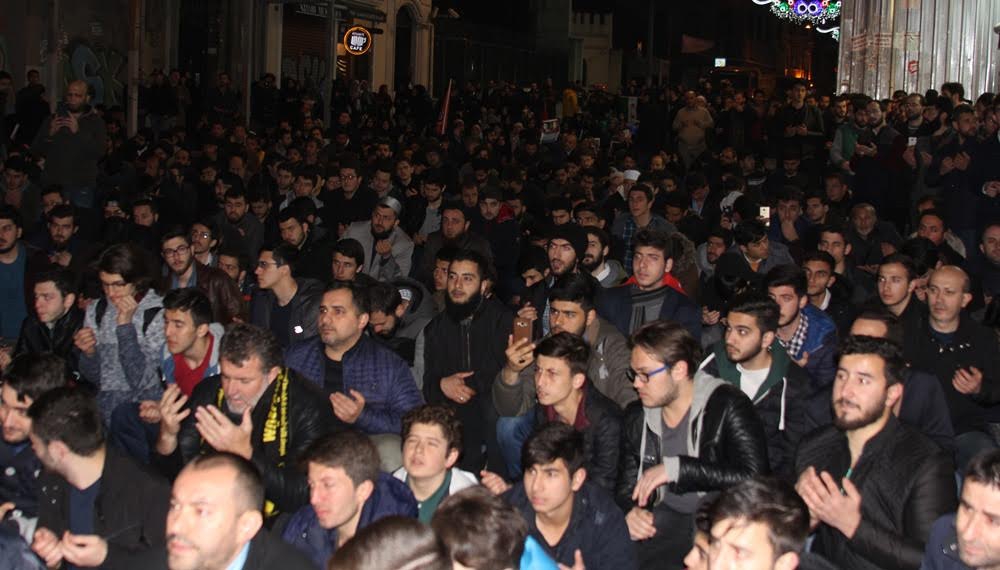 İdlip’teki Kimyasal Katliam Rusya Temsilciliği Önünde Protesto Edildi 15