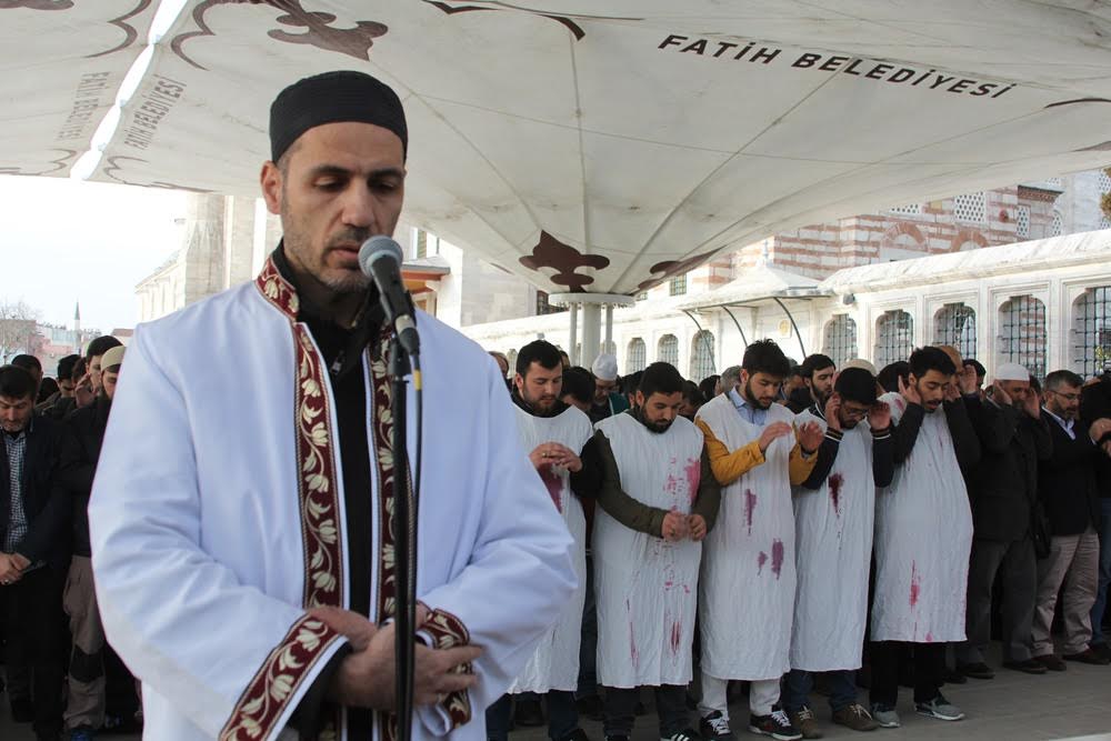 Kimyasal Katliamda Öldürülenler Fatih’te Gıyabi Cenaze Namazı Kılındı 5