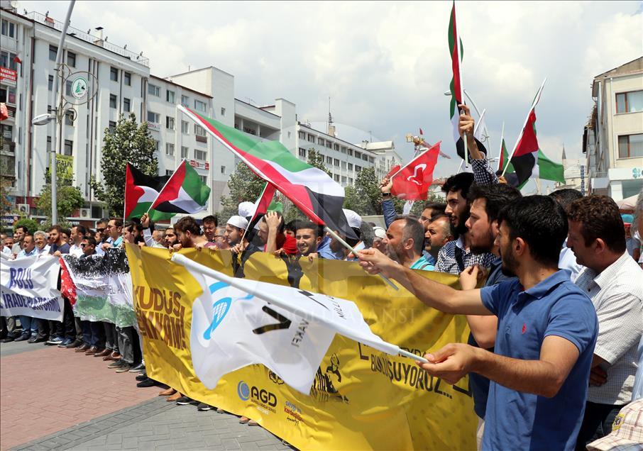 İşgalci İsrail'in Mescid-i Aksa'ya Yönelik Zulümleri Protesto  10