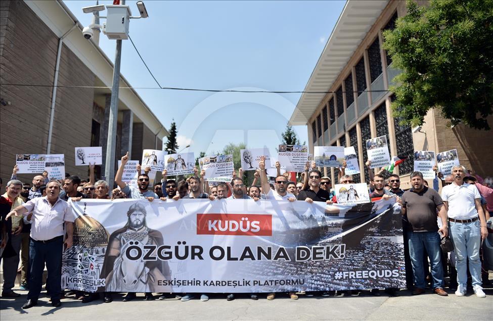 İşgalci İsrail'in Mescid-i Aksa'ya Yönelik Zulümleri Protesto  17