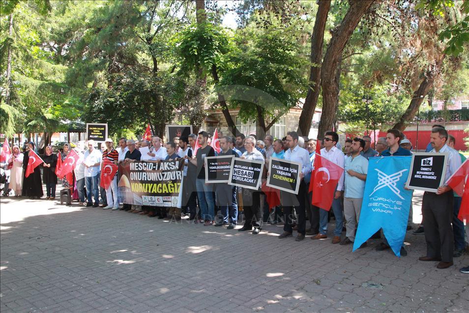 İşgalci İsrail'in Mescid-i Aksa'ya Yönelik Zulümleri Protesto  23