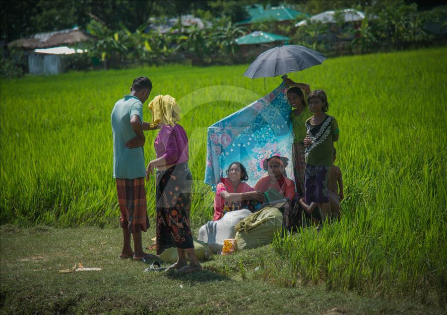 Arakanlı Müslümanların Bangladeş'e Geçişleri Devam Ediyor 18