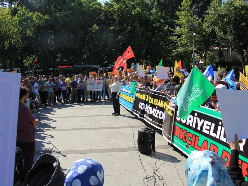 Muhacirlere Yönelik Irkçı Saldırılar Protesto Edildi 18