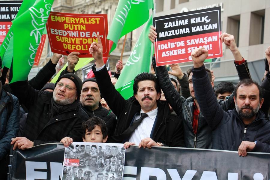 Rusya Konsolosluğu Önünde İdlib Katliamı Protesto Edildi 12