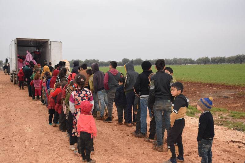 Ankaralı hayırseverler İdlib’de yetimleri sevindirdi 23