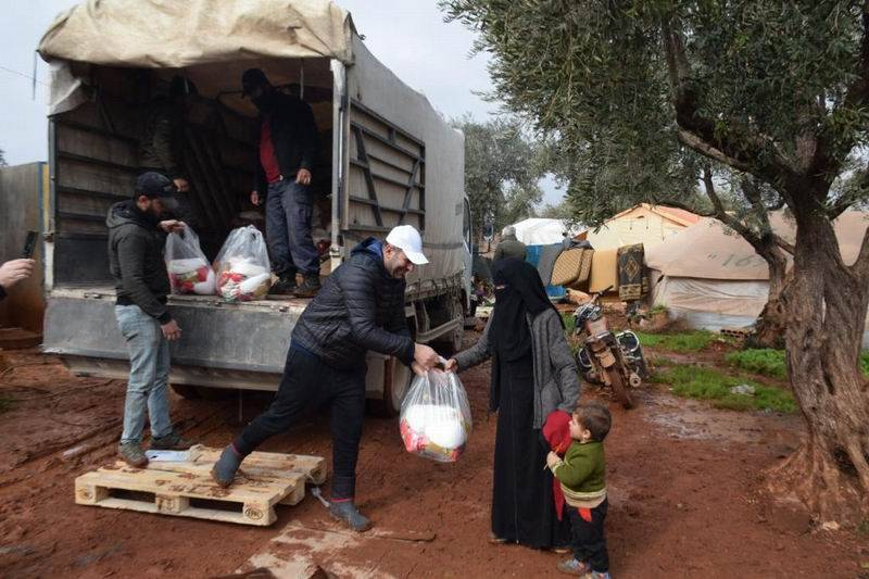 Ankaralı hayırseverler İdlib’de yetimleri sevindirdi 41