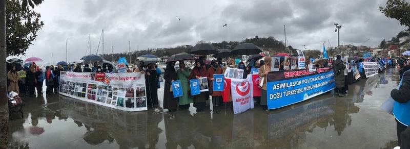 Çin’in Doğu Türkistanlı kadınlara yönelik zulümler İstanbul’da protesto  4