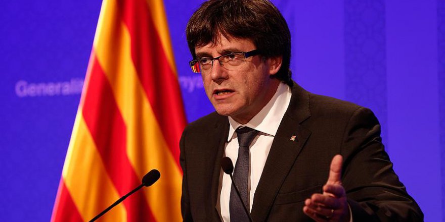 Katalonya Başkanı Puigdemont 'Bağımsızlık İlanından' Geri Adım Atmıyor