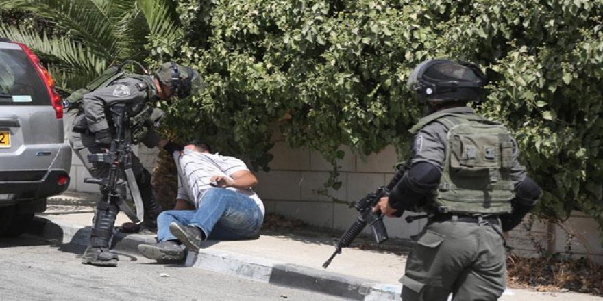 Siyonistler Ekimde 483 Filistinliyi Gözaltına Aldı