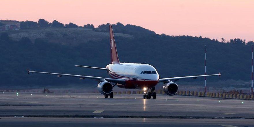 İstanbul Yeni Havalimanı'na İlk Uçuşu Erdoğan'ın Uçağı Yaptı