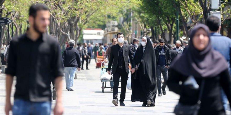 İran'da Koronadan Ölenlerin Sayısı 5 Bin 297'ye Yükseldi