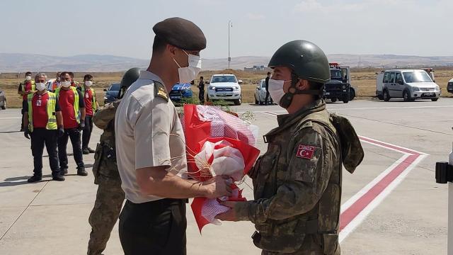 Türkiye Afganistan'dan tahliyeleri tamamlandı