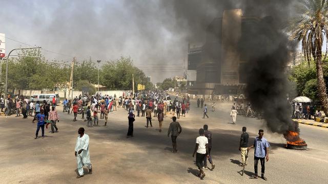 Sudan'da darbe karşıtı gösterilerde ölenlerin sayısı arttı