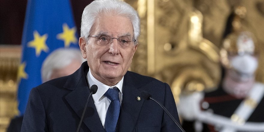 İtalya'da cumhurbaşkanlığına yeniden Mattarella seçildi