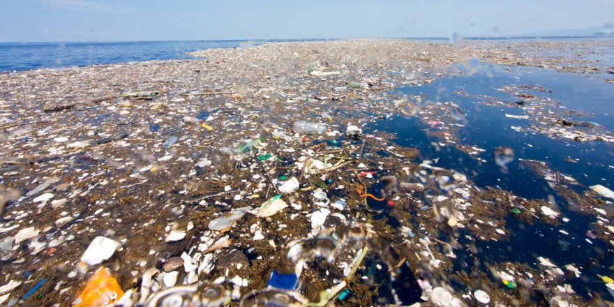 Denizleri tehdit eden plastik kirliliğinde eşik değer aşıldı