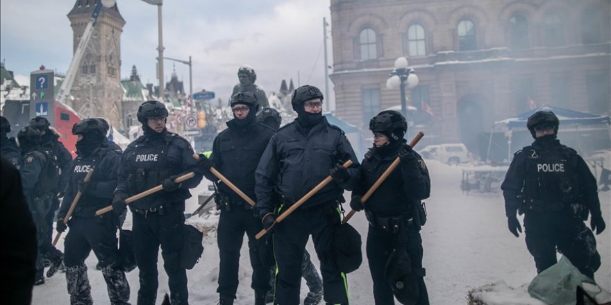 Kanada polisinin aşı karşıtı protestoculara yönelik operasyonları sürüyor