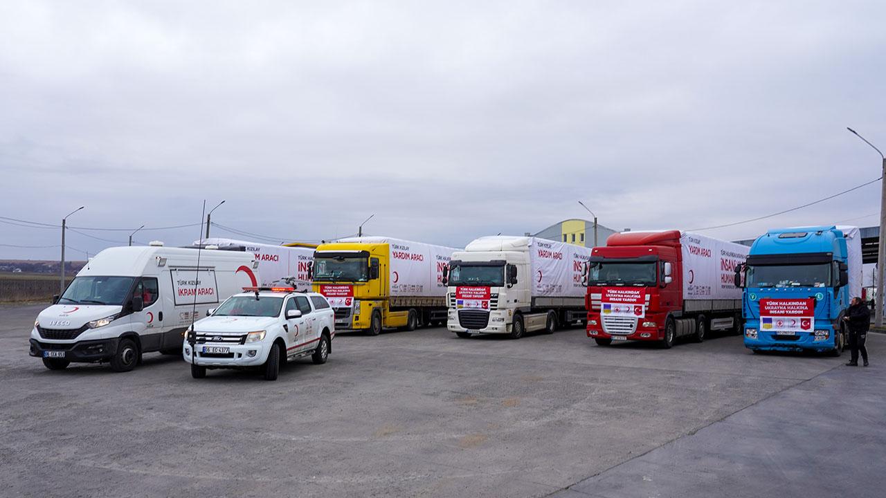 Kızılay ilk yardım konvoyu Ukrayna'ya ulaştı