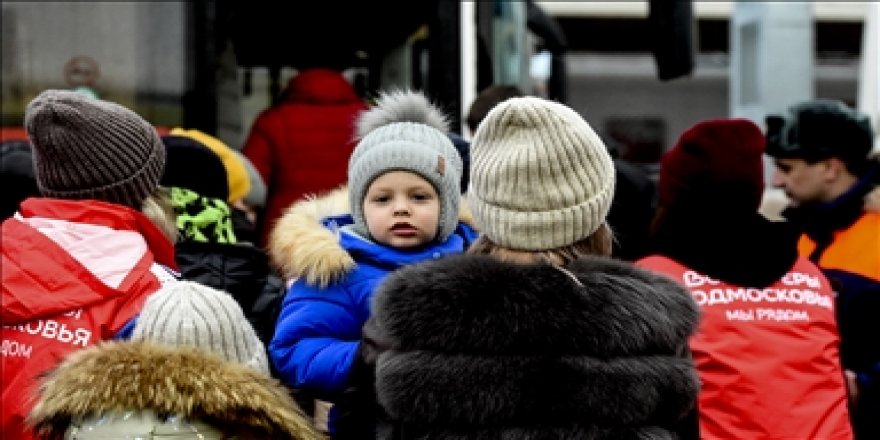 Ukrayna'nın Mariupol kentinde sivillerin tahliyeleri durduruldu