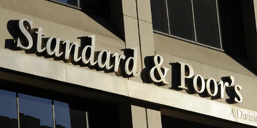 S&P TL'nin kredi notunu düşürdü