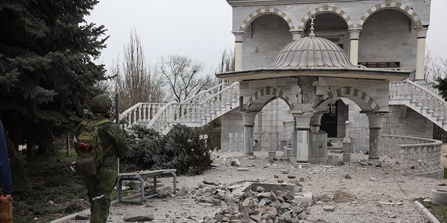 Mariupol'deki caminin bazı bölümleri Rus saldırılarında hasar gördü