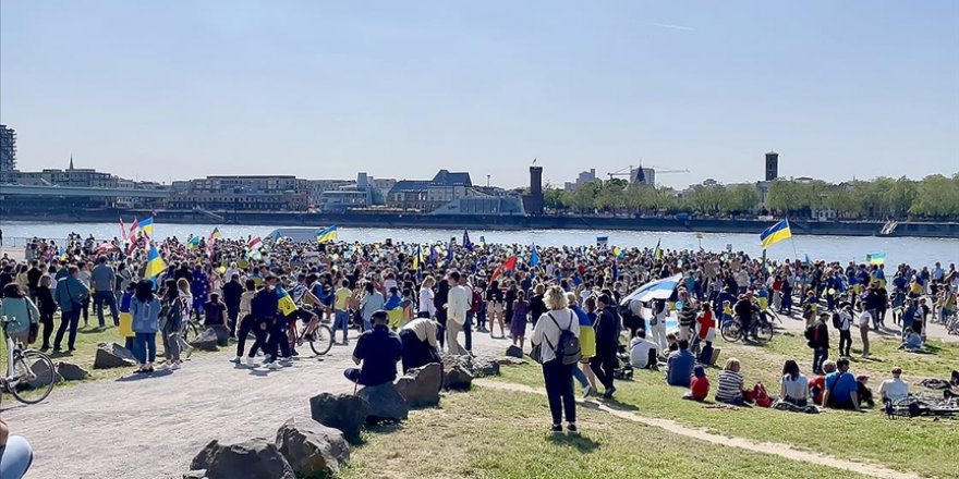 İşgalci Rusya Almanya’da protesto edildi