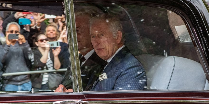 Avustralya ve Yeni Zelanda, İngiltere'de tahta geçen Kral 3. Charles'a biatlarını açıkladı