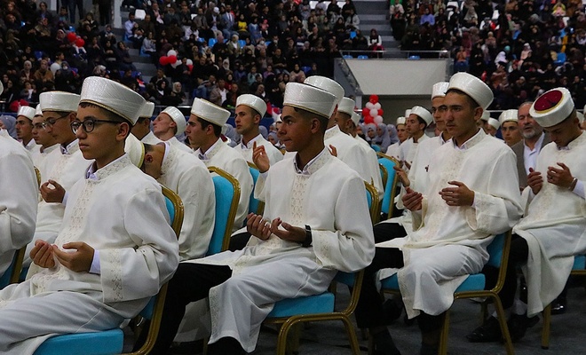 Bayburt’ta eğitimlerini tamamlayan 263 hafıza icazet verildi