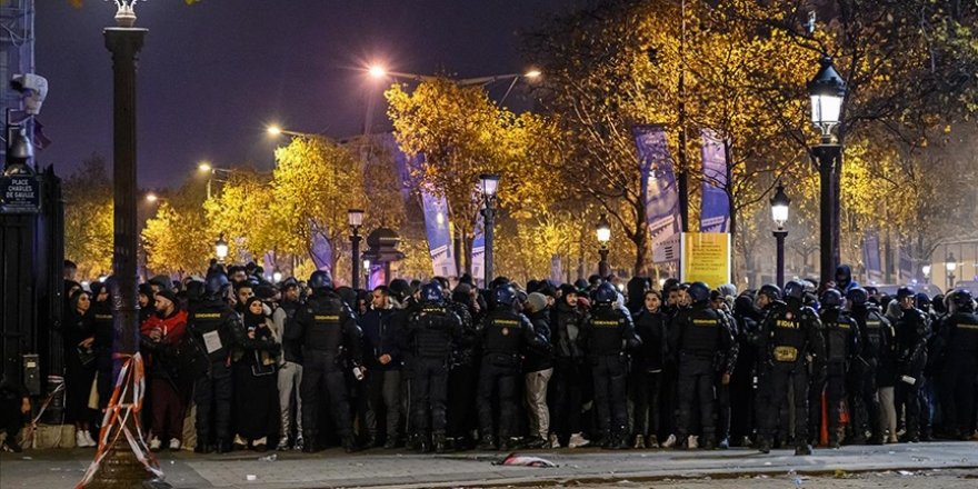 Fransa polisi Faslıların sevincini hazmedemiyor