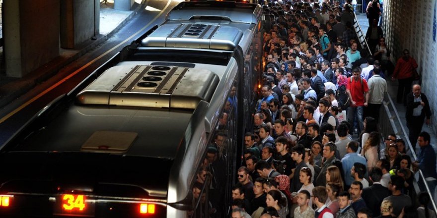 İstanbul'da toplu ulaşıma zam