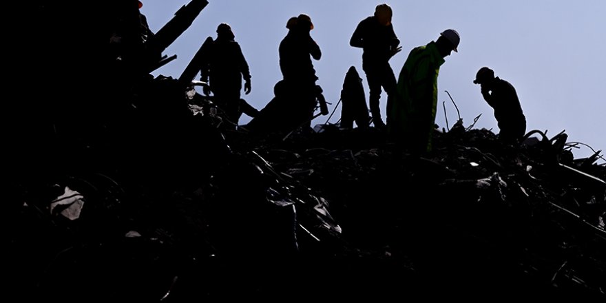 Kahramanmaraş merkezli depremlerde 31 bin 974 kişi hayatını kaybetti