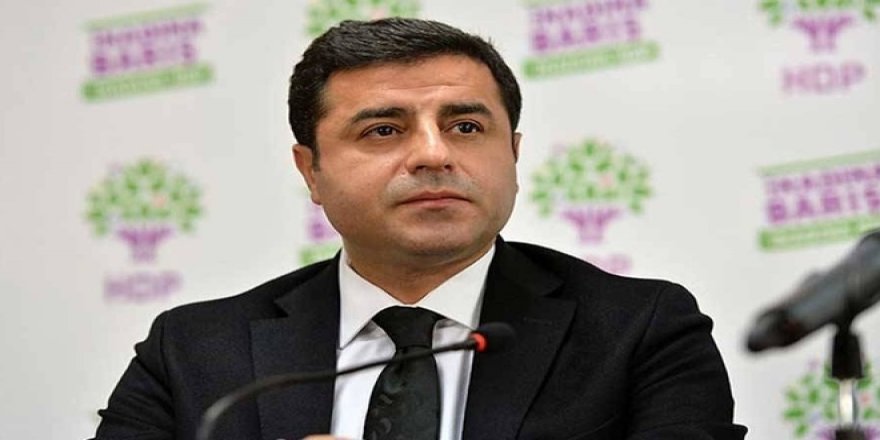 Demirtaş'a 2 yıl 6 ay hapis cezası