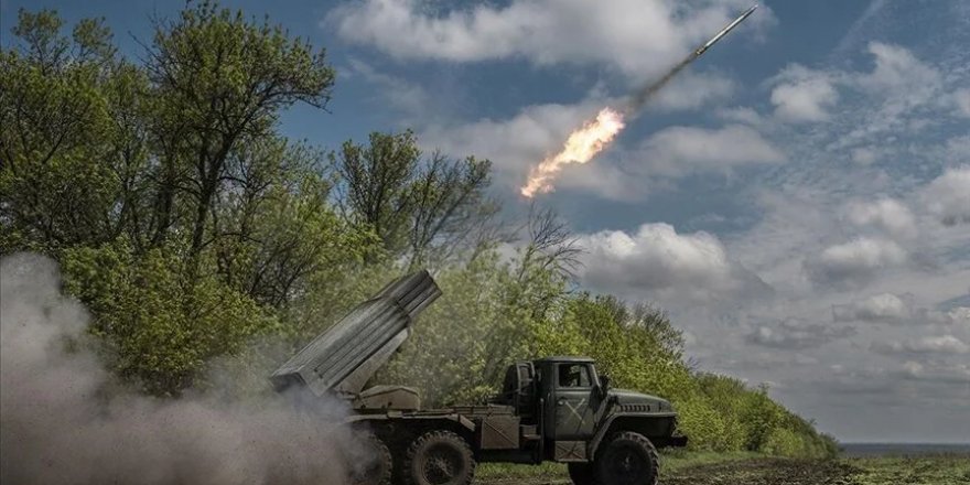 Ukrayna'nın Donetsk bölgesinde yoğun çatışmalar sürüyor