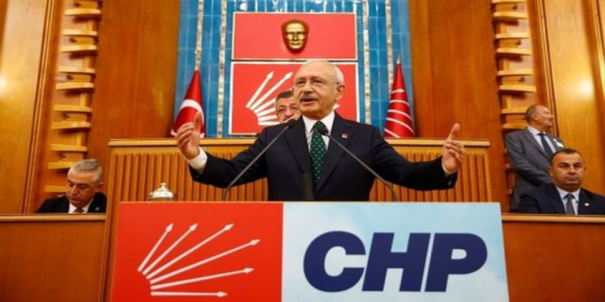 CHP'nin sistematik özeleştirisine şahit olan var mı?