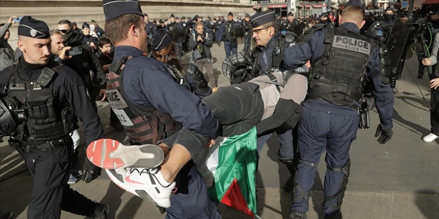 Paris'te polis, Filistin'e destek yürüyüşüne müdahale etti