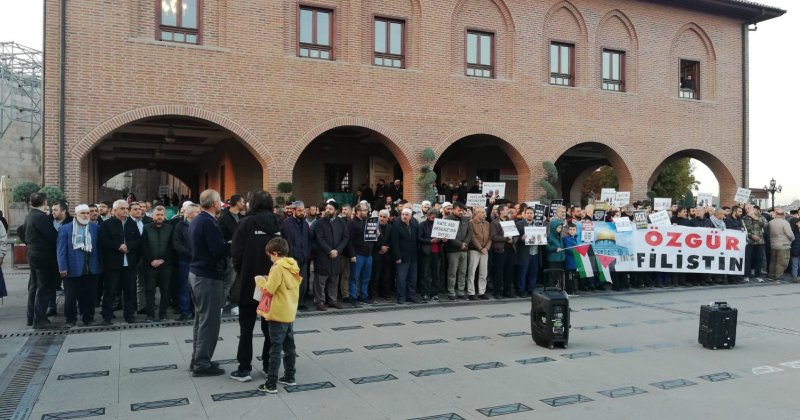 Ankara’da sabah namazı sonrası Filistinli Müslümanlar için dua edildi