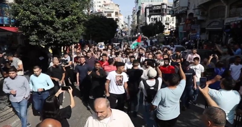 Ramallah ayaklandı: Hepimiz Daif'in askerleriyiz!