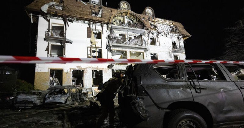 Ukrayna’daki AA ekibinin kaldığı otel füzelerin hedefi oldu