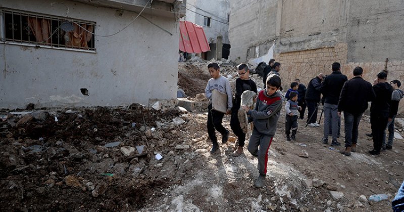 Katil İsrail, Tulkerim halkına Gazze'deki savaşın bir benzerini yaşatıyor