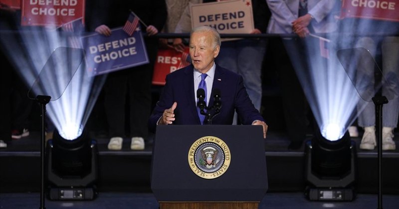 Joe Biden'ın konuşması Filistin protestosuyla kesildi