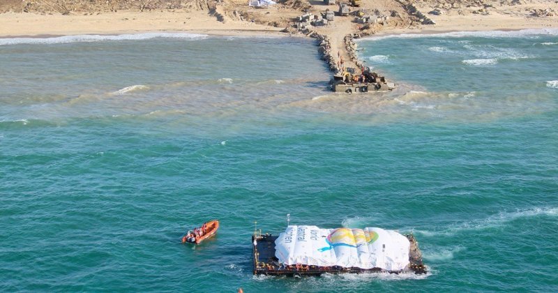 Gazze'ye deniz yoluyla ilk yardım ulaştırıldı