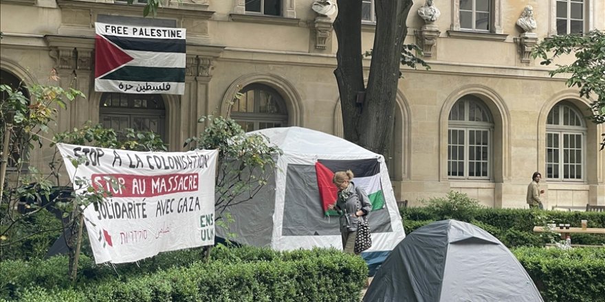 Paris'in tarihi okullarından ENS'de öğrenciler Filistin'e destek için eylem başlattı