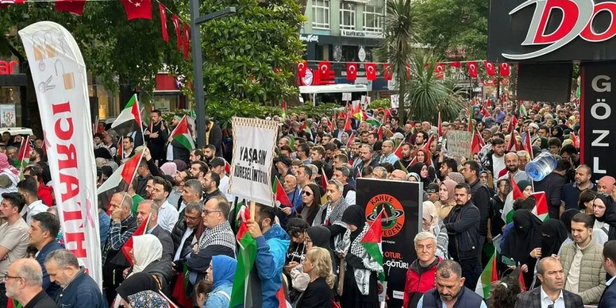 Katil İsrail’in Refah katliamı Kocaeli'de protesto edildi