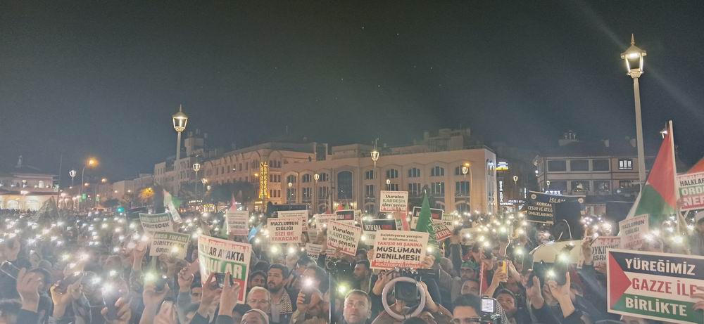 Konya'da siyonist İsrail ve destekçilerine lanet yürüyüşü