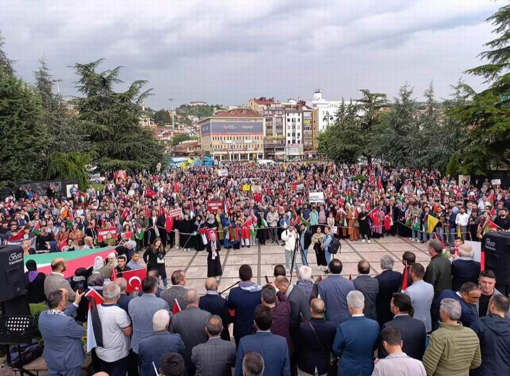 Kastamonu'da katil İsrail'in Gazze'deki katliamları protesto edildi