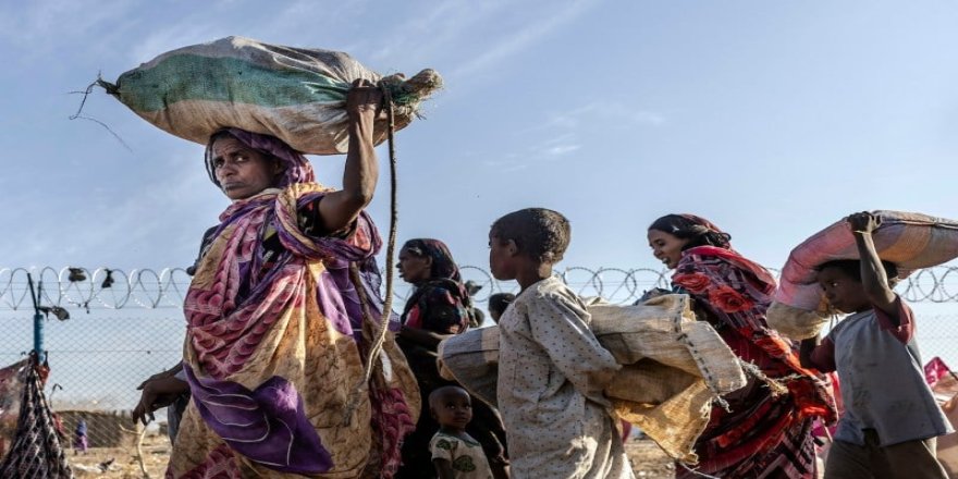 "Sudan yerle bir oldu ancak hala dünyanın gündemine girebilmiş değil!"