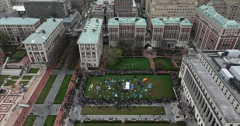 Columbia Üniversitesinden 3 yetkili, "Filistin'e destek mesajları" nedeniyle zorunlu izne çıkarıldı