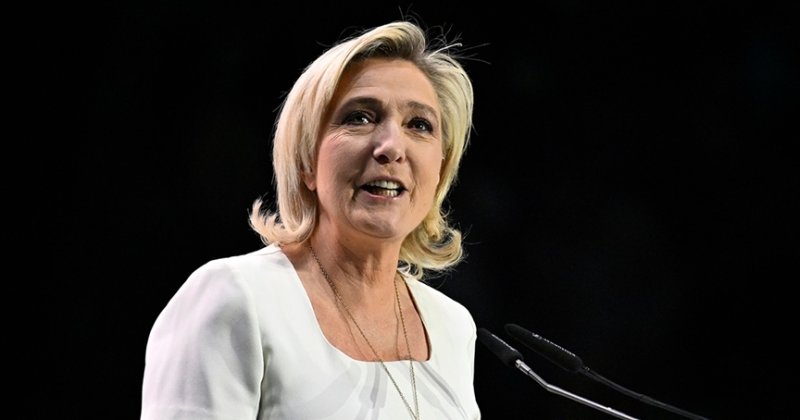 Fransız aşırı sağcı lider Le Pen hakkında 2022'deki seçim kampanyasıyla ilgili soruşturma