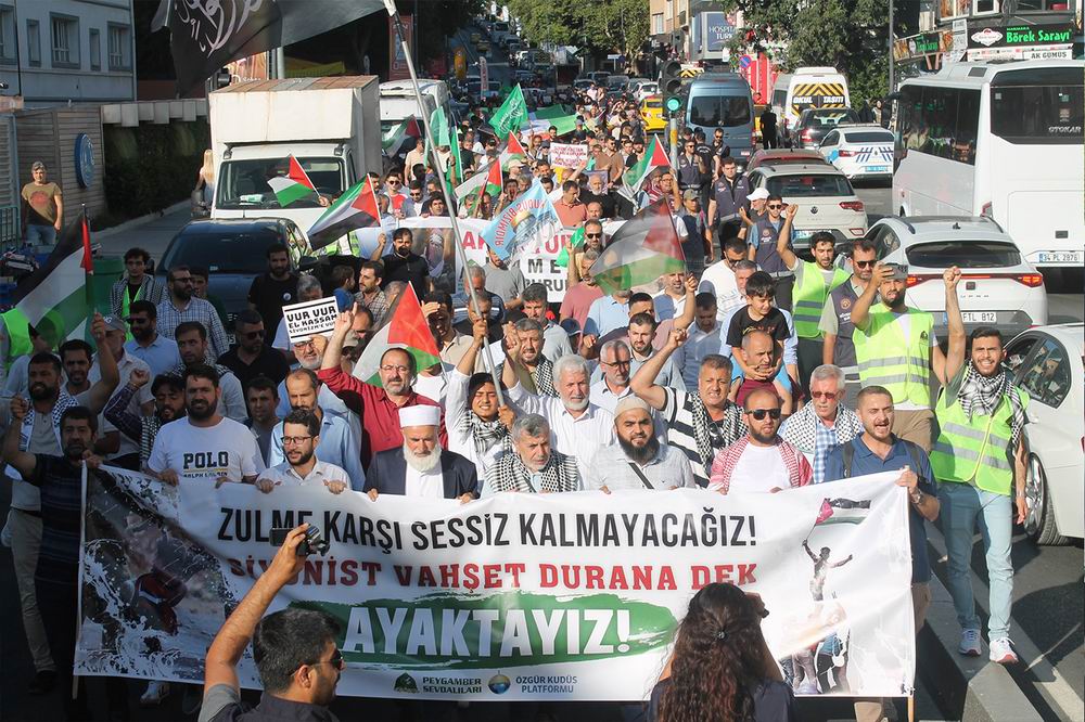 Siyonist çetenin katliamları Üsküdar’da lanetlendi