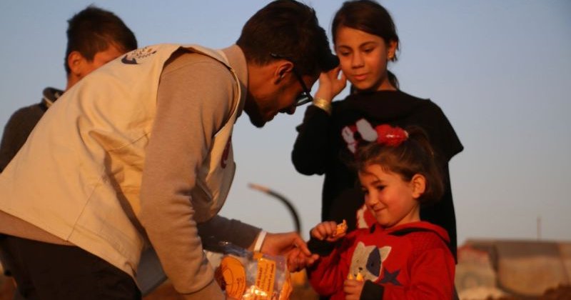 Mahza iyilik ve saf hayır insanı iyileştirir