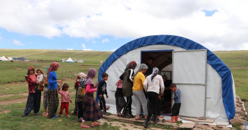 Erzurum'da 2 bin 600 rakımda göçer çocuklarına Kur'an-ı Kerim kursu veriliyor